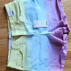 Judy blue high waist shorts size large